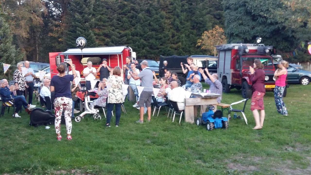 Bed and Breakfast Het Bonte Paard Dwingeloo Exterior foto